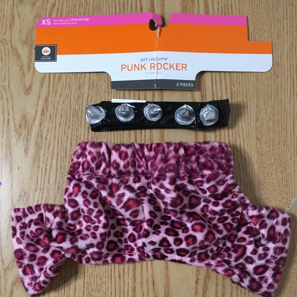 New Doggie🐶 Punk Rocker Costume Size Xs Fits up to 10lbs 8”x11-15” Neck 6-9”